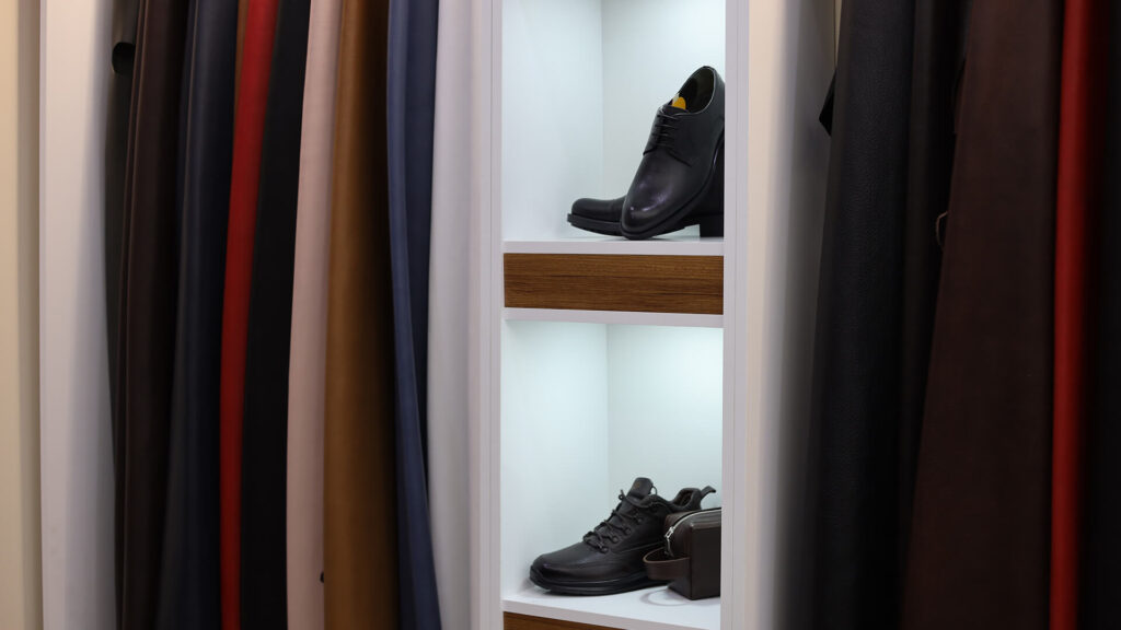 Gündelik Şıklığın Anahtarı ! Bayindirderi.com İle Casual Deri Modası